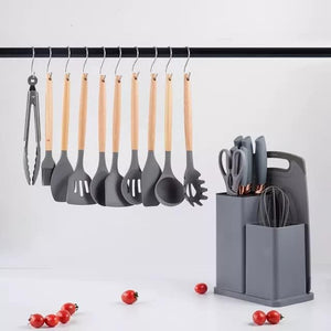 Kitchen Utensils Set With Silicone Cutting Board